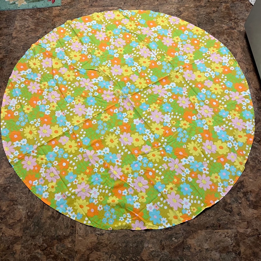 Vintage 60s 70s Floral Round Tablecloth 73 Inch Diameter Retro Flower Power MCM